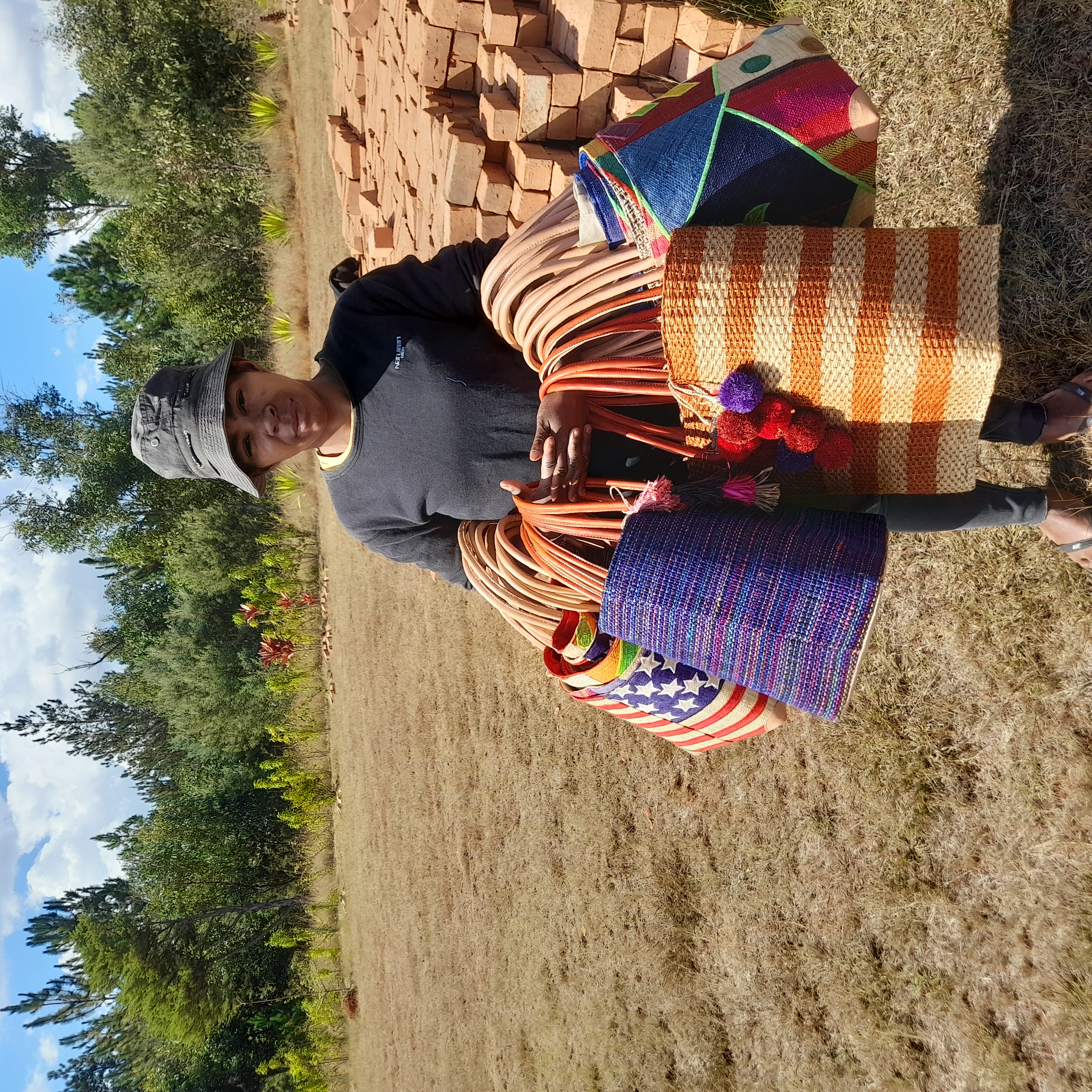 Sac à main en raphia artisanal de Madagascar
